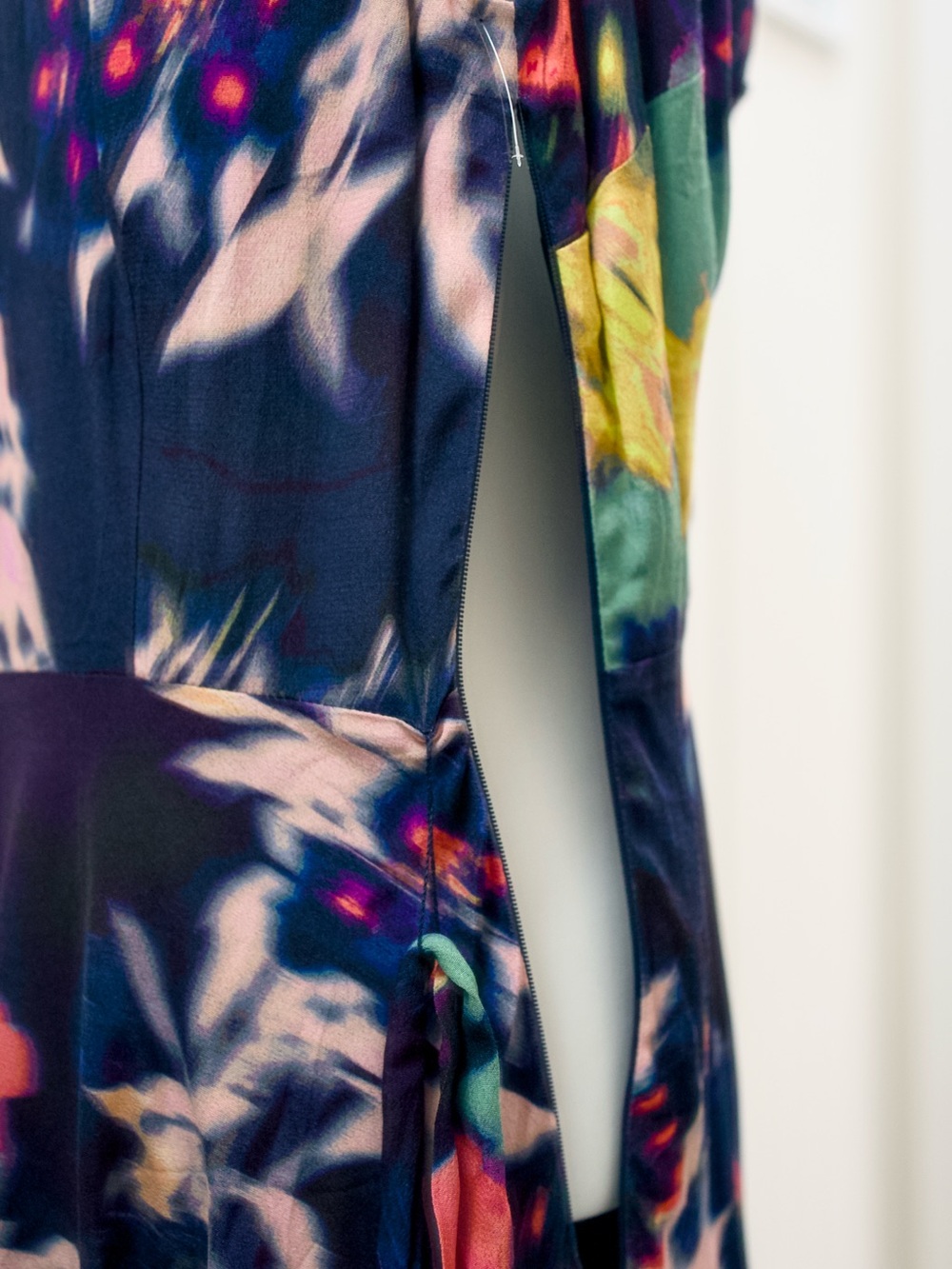 NWT Hobbs London Alberta Floral Dress - Picture 4 of 6